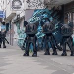 Mark Gmehling lässt Superplastic-Toys in der Nordstadt tanzen